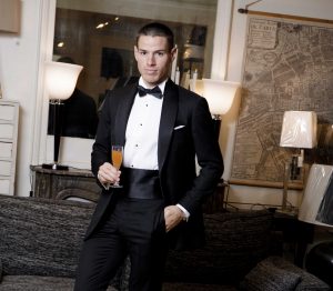 location de costume de ceremonie